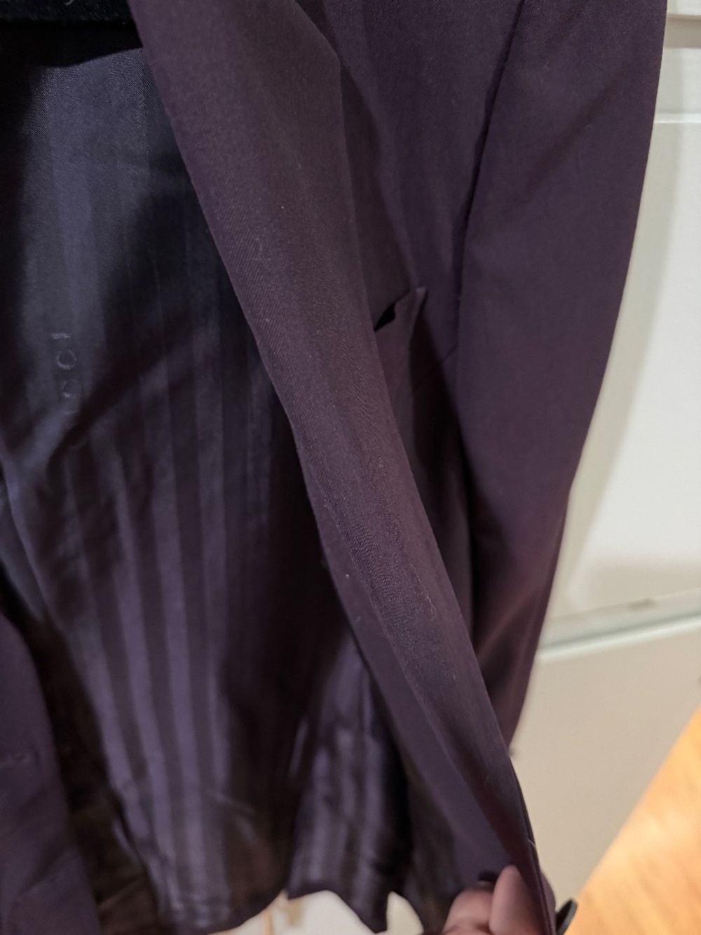 Gucci Plum Purple Blazer Jacket Size 42 Chic Tailored Minimalist Luxury - Picture 8 of 9